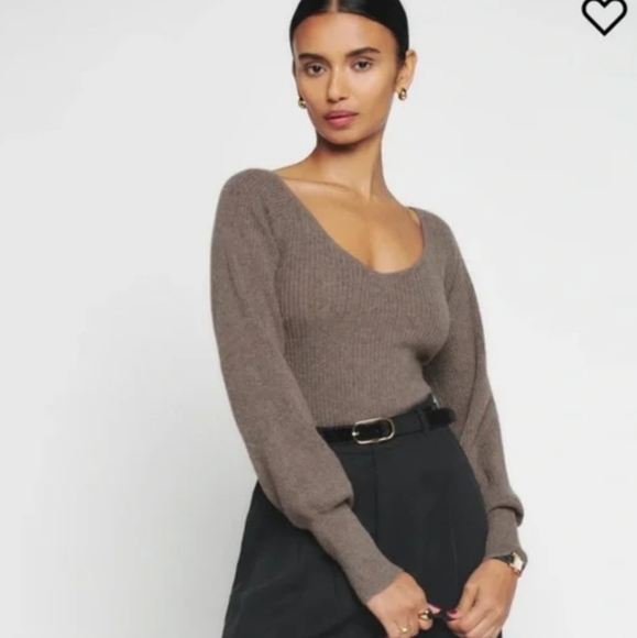 Reformation cashmere heart sweater (brand new) - Picture 1 of 3